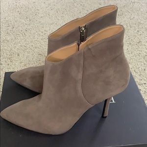 Enzo Angiolini suede booties size 10